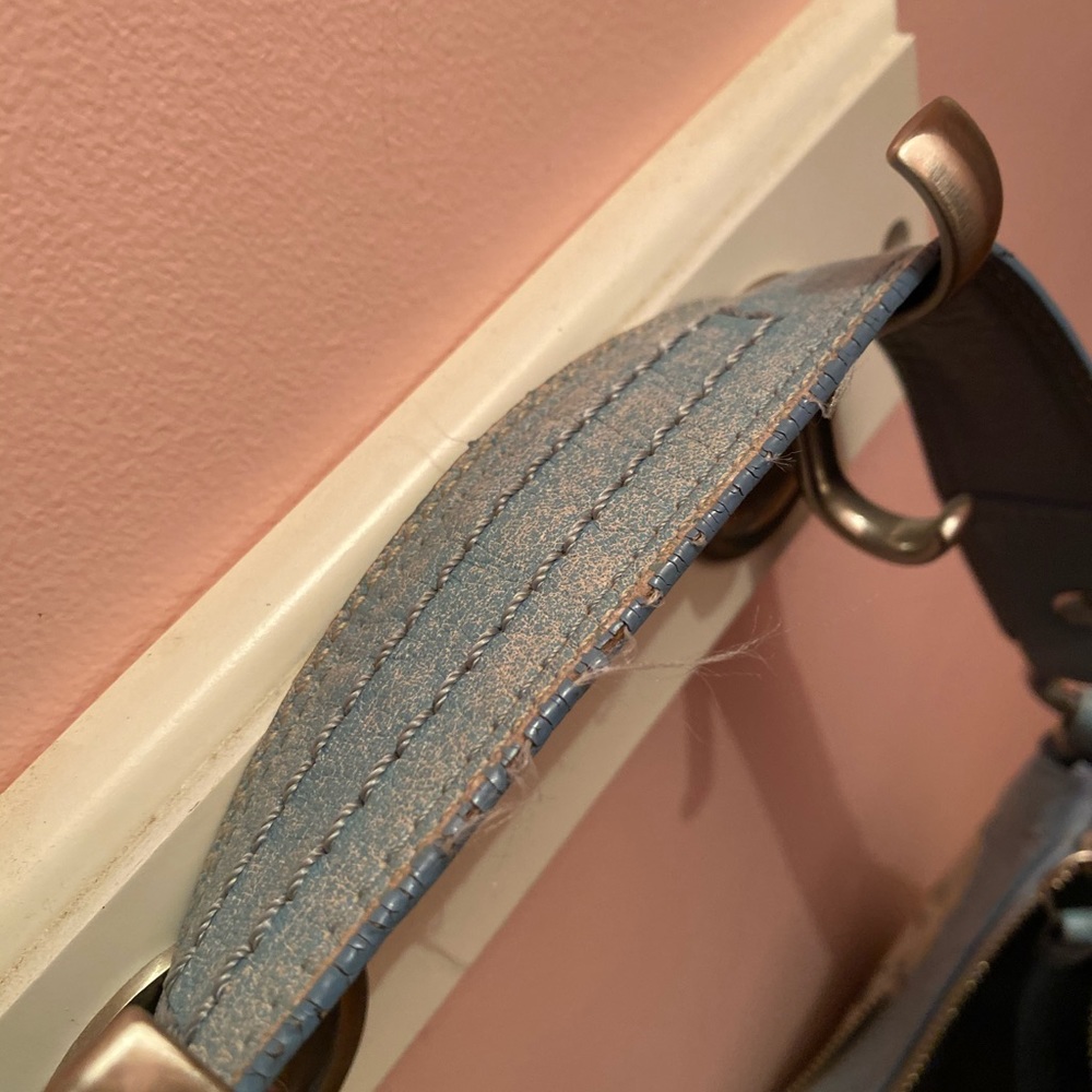 Coach Light Blue Shell Purse - Picture 3 of 5